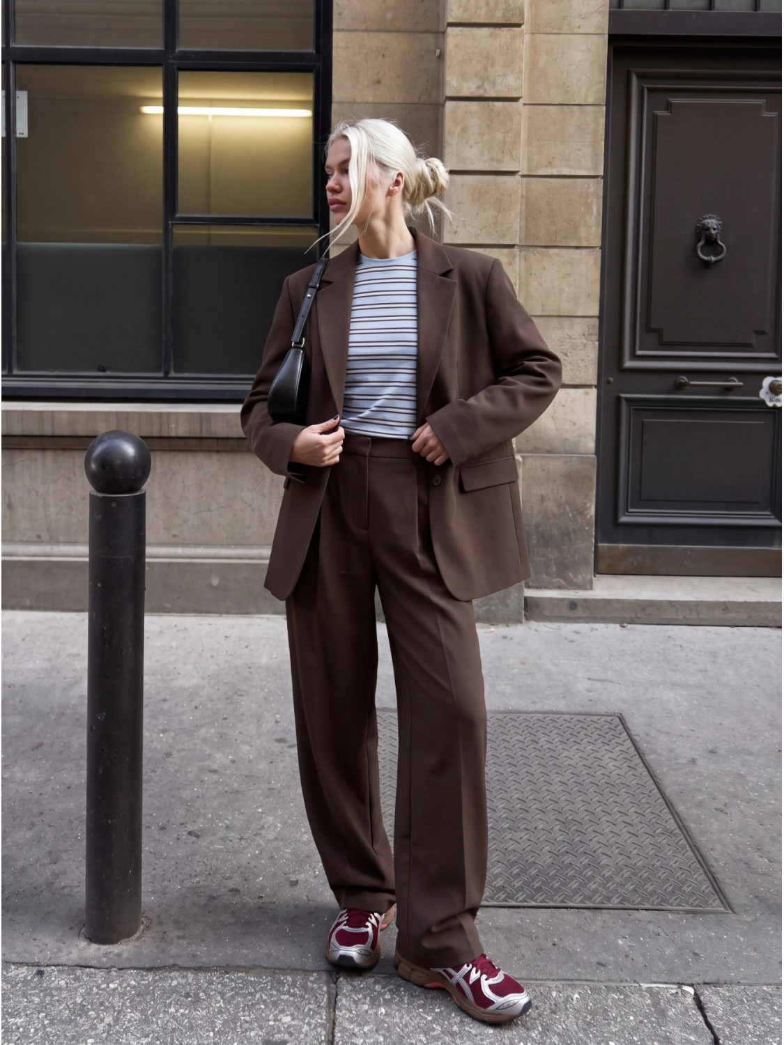 Pantalón Bosella barrel marrón